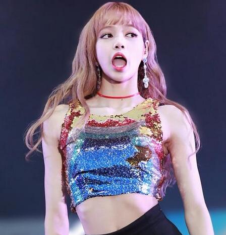 LISAԳӲӢROS BLACKPINKٽɢ